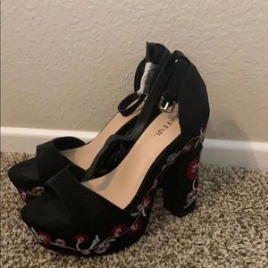 JustFab Floral Sandals